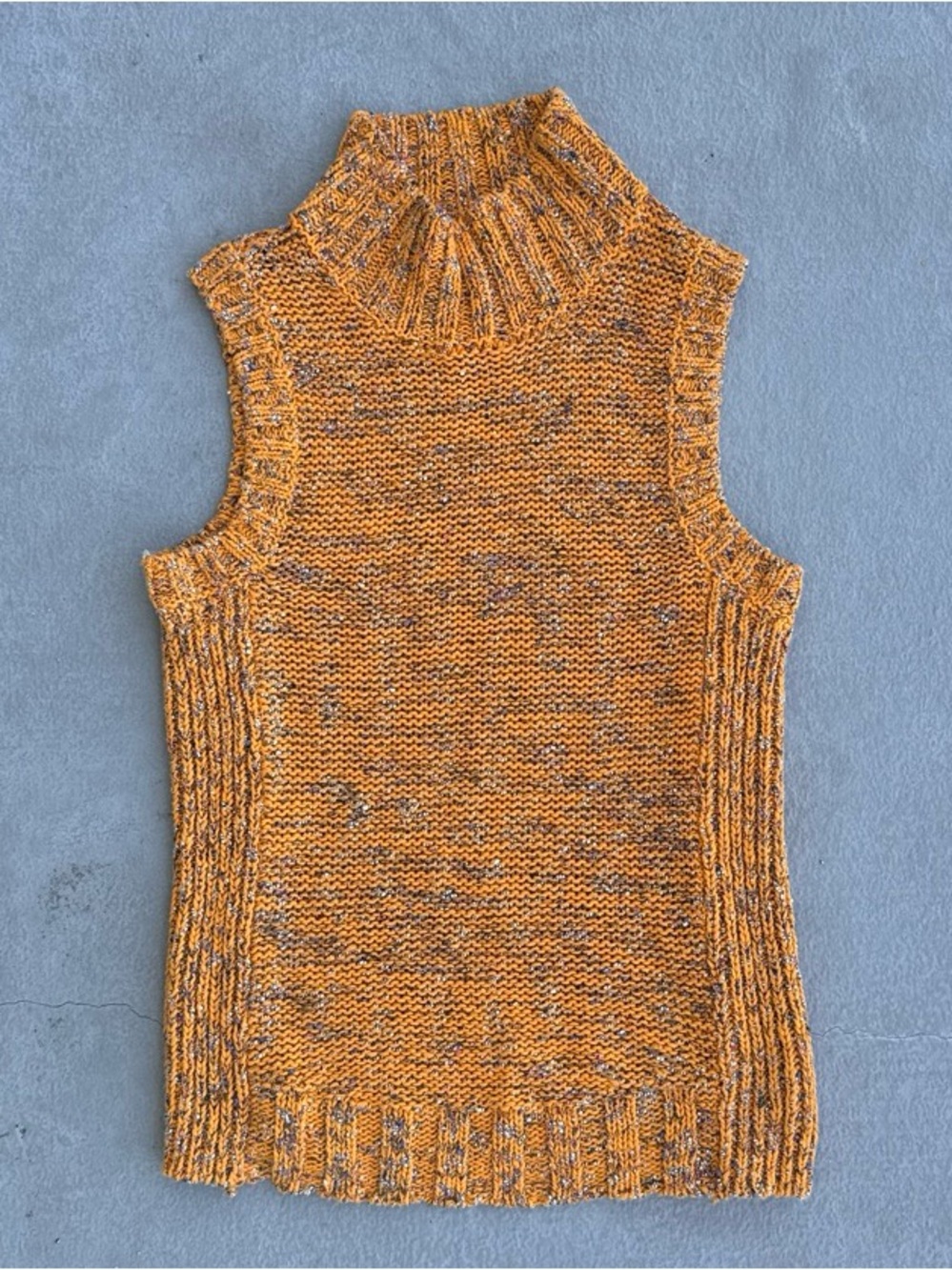Anthropologie Sleeveless Turtleneck Knit Vest in Speckled Mustard